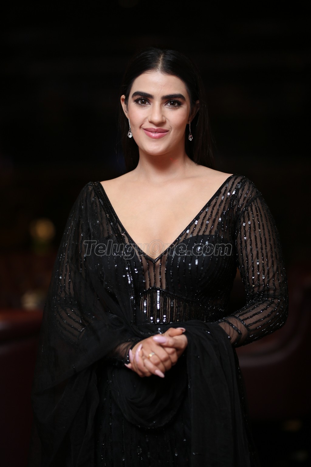 Kavya Thapar Latest Photos